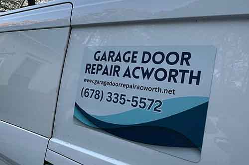 Garage Door in Acworth